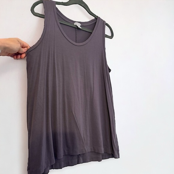 Summertime Soft Flowy Grey Tank Top, Gently Loved, Excellent Condition! Large - Picture 8 of 9